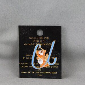1988 Summer Games Pin - Hodori with the Letter W - Inlaid Pin